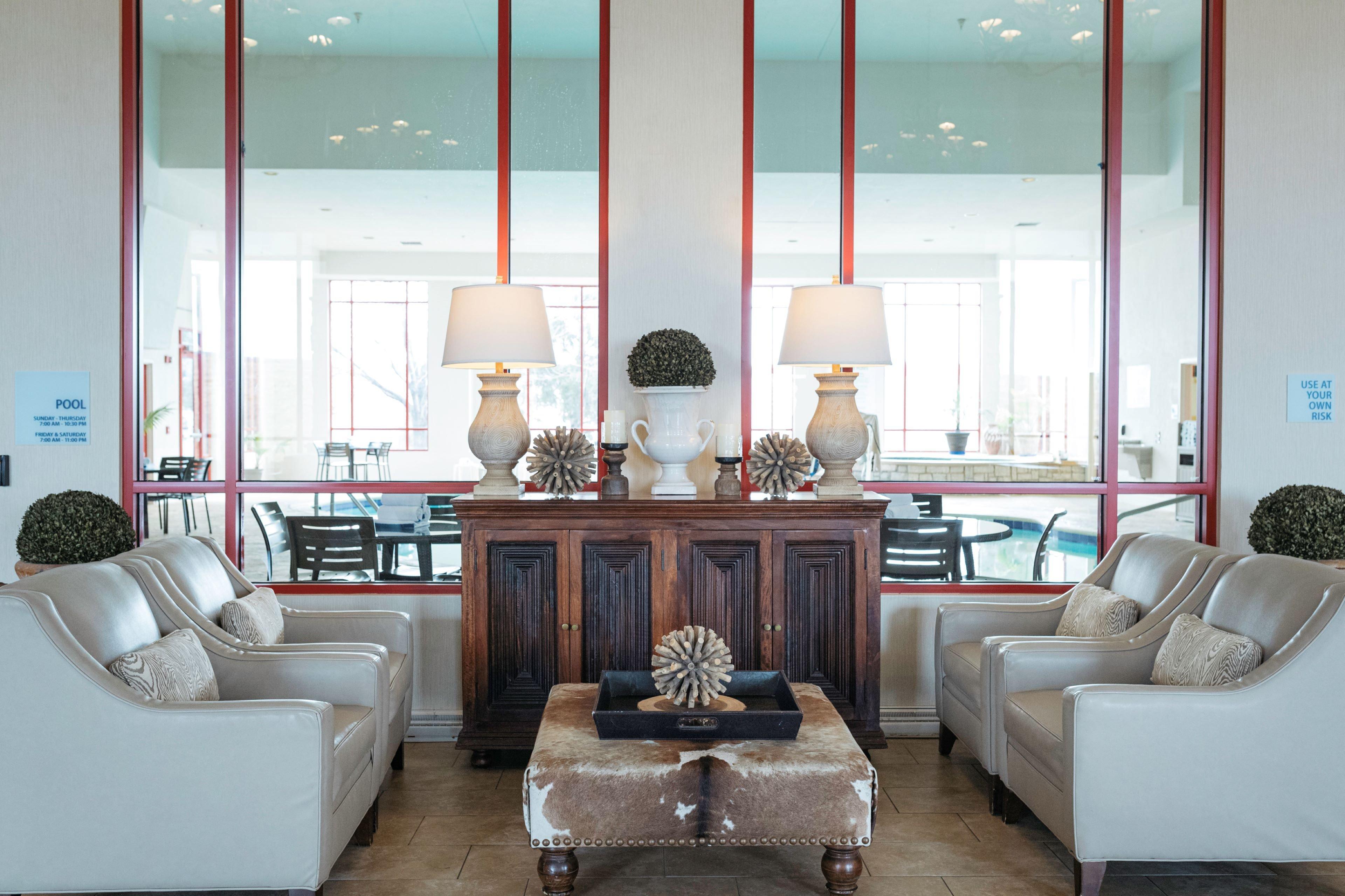 Express & - North By Ihg Hotel Olathe
