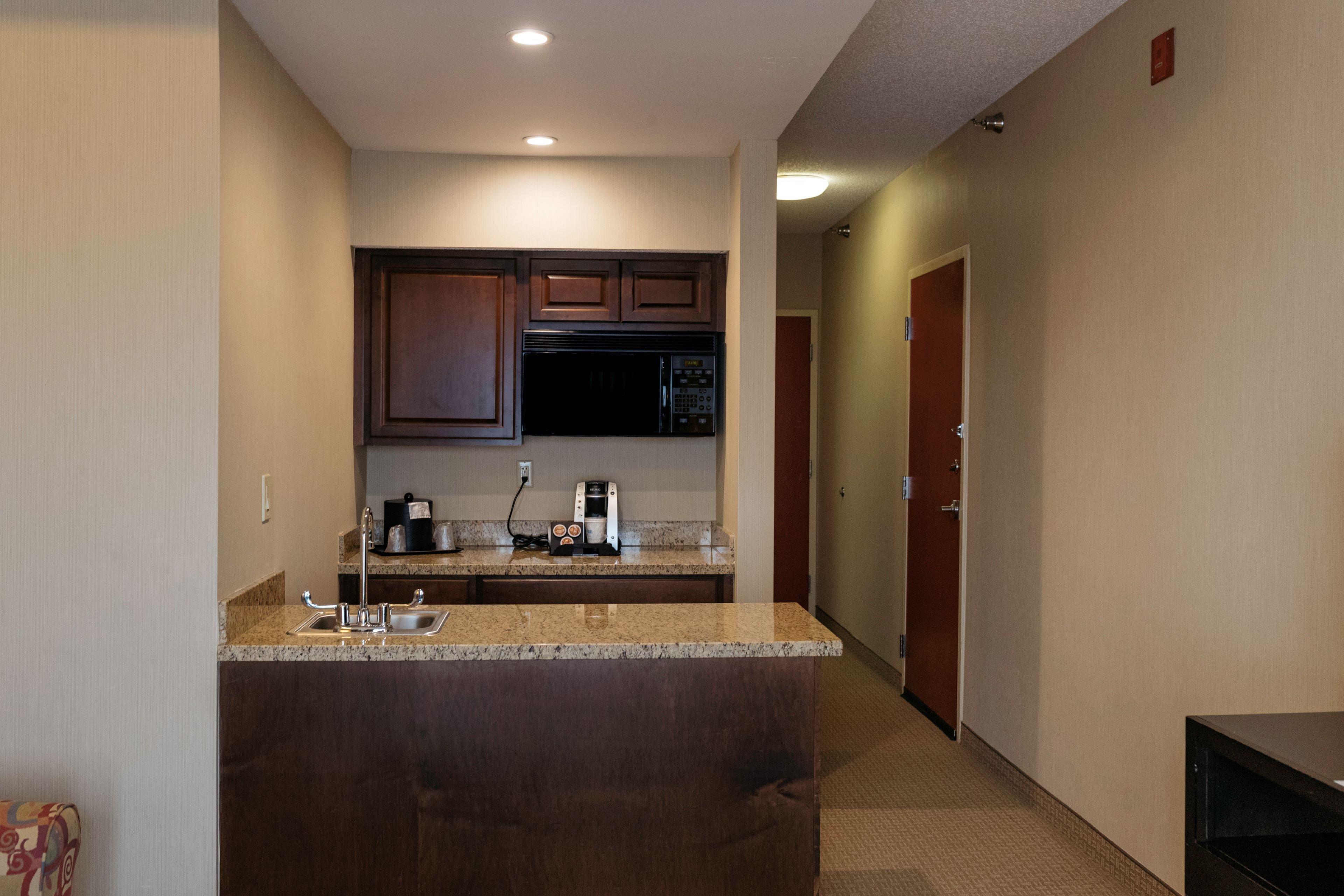 Express & - North By Ihg Hotel Olathe